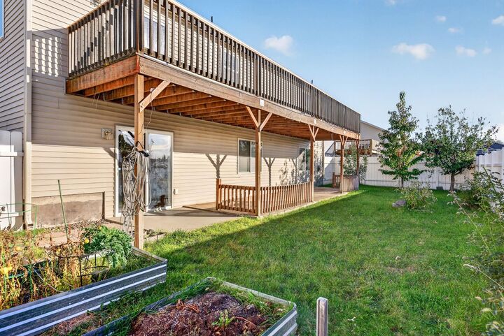 Property Photo: 824 S Aspen St WA 99001
