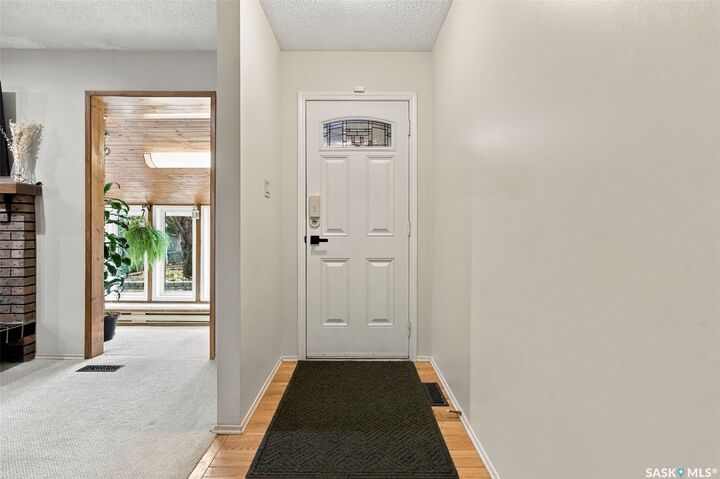 Property Photo:  122 Michener Drive  SK S4V 0G8 