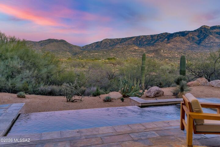 Property Photo: 5000 E Via Estancia Miraval 12 AZ 85739
