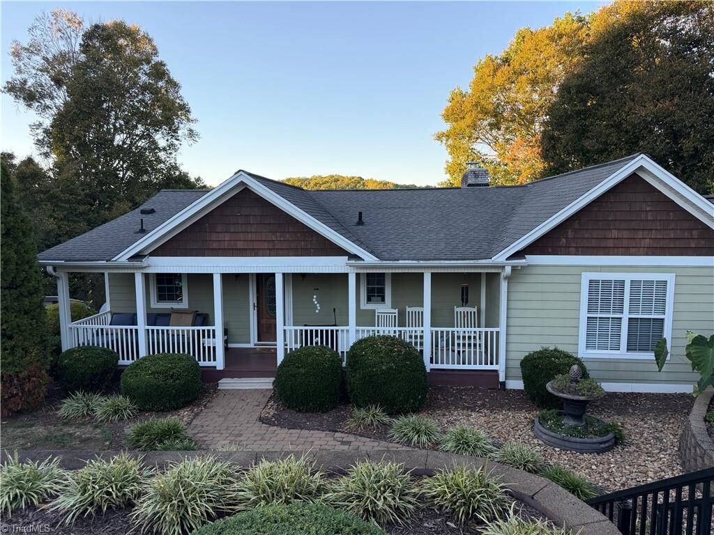 Property Photo:  1332 Lake Drive 9  NC 27292 