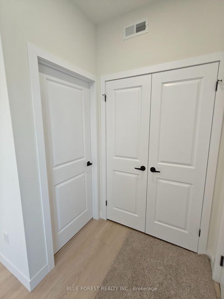 Property Photo: 733 Verulam Street 1 ON N6C 4Z8