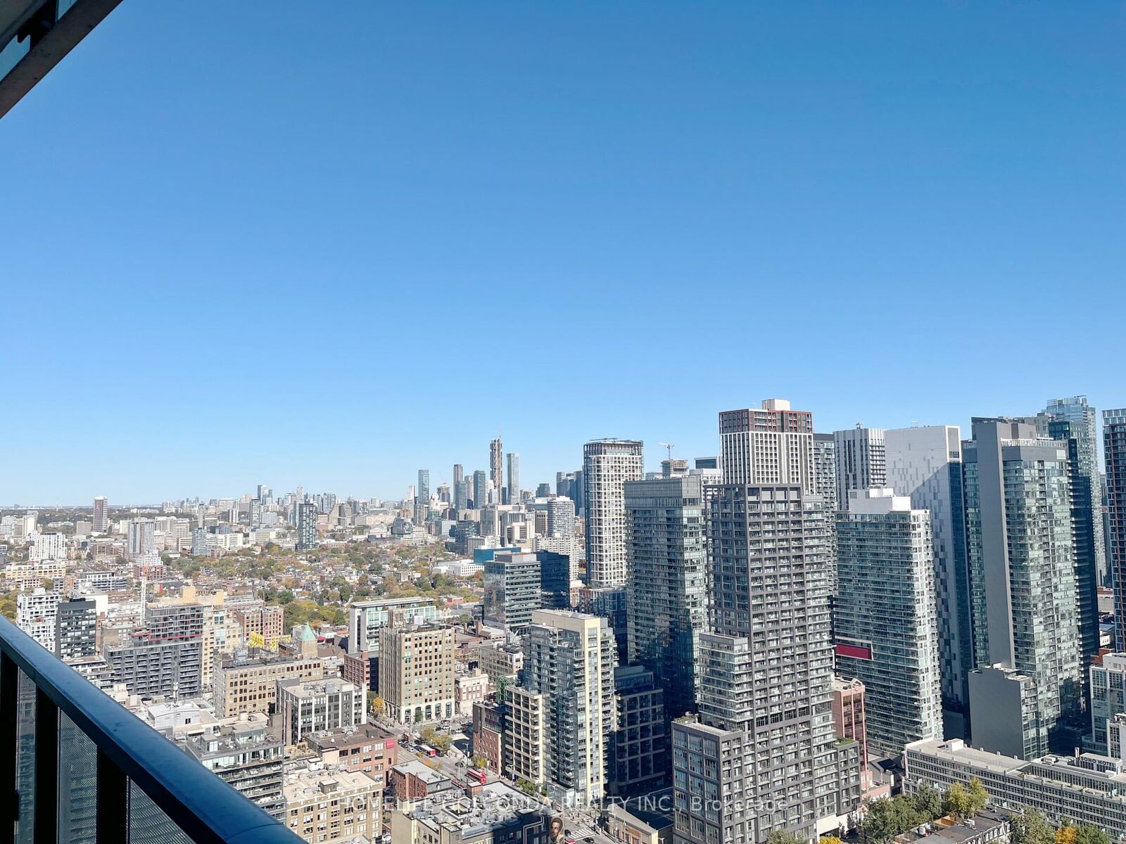 Property Photo:  470 Front Street W 3306  ON M5V 0V6 
