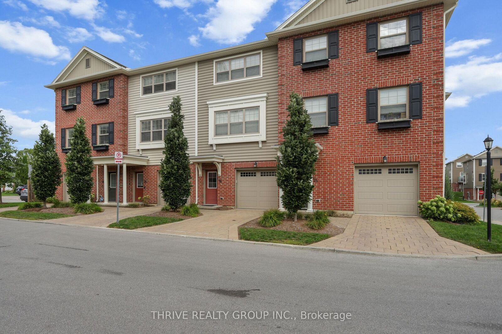 Property Photo:  3025 Singleton Avenue 76  ON N6L 0E6 