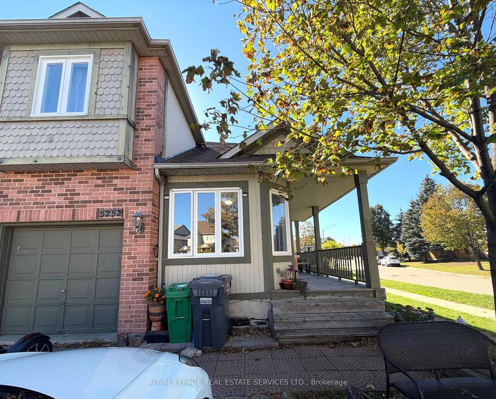 Property Photo:  5252 Bushelgrove Circle Lower  ON L5M 6C5 