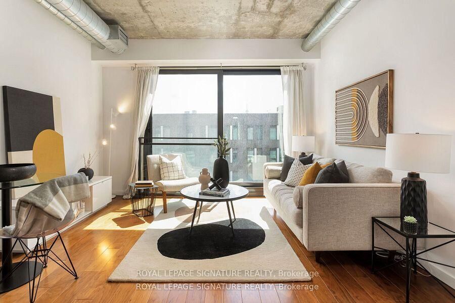 Property Photo:  47 Lower River Street 440  ON M5A 0G1 