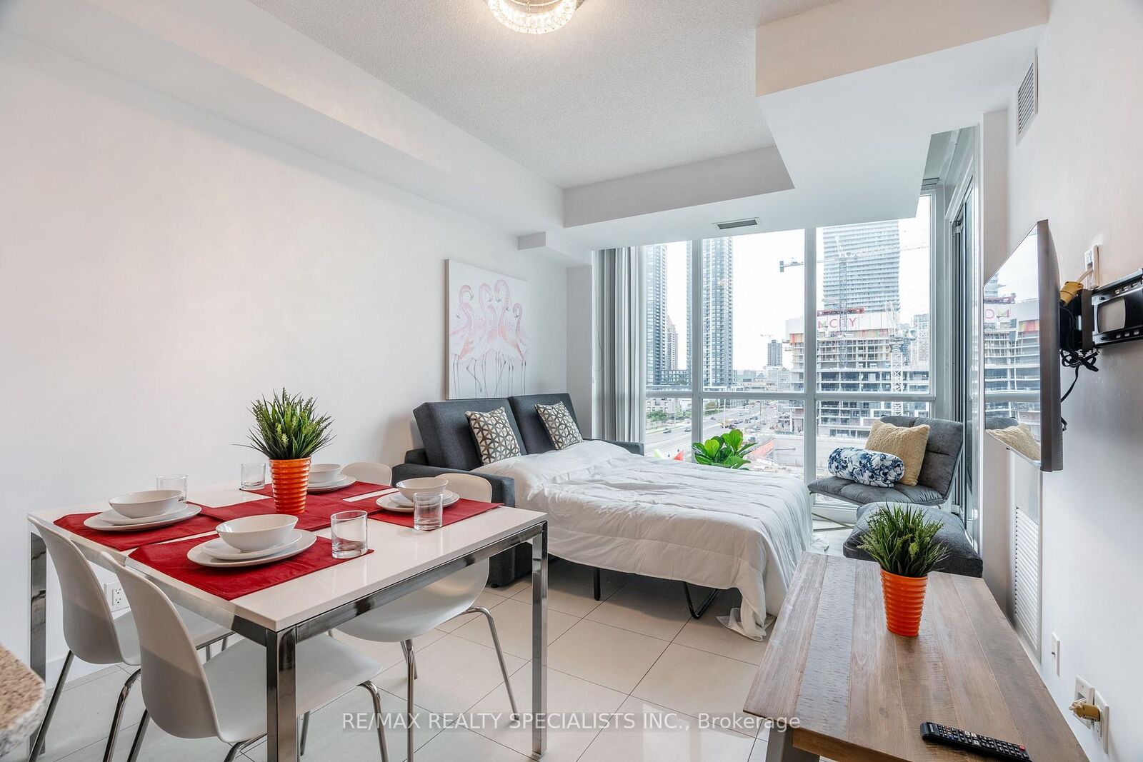 Property Photo: 3985 Grand Park Drive 617 ON L5B 0H8