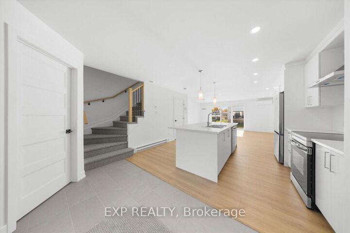 Property Photo:  71 Carpe Street  ON K0A 1M0 