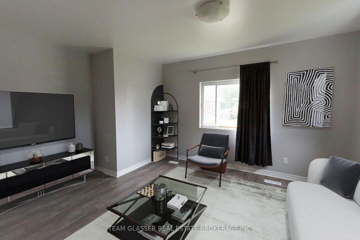 Property Photo:  69 Kains Street  ON N5P 1N5 