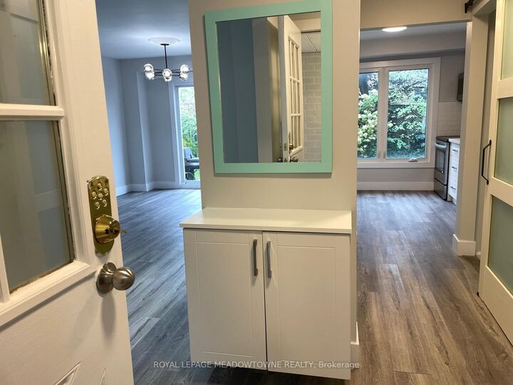 Property Photo:  444 Vanier Drive  ON L9T 4T4 