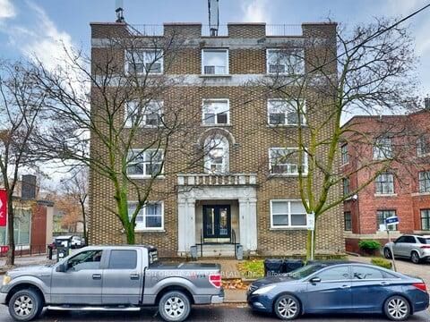 Property Photo:  464 Spadina Road 6  ON M5P 2W4 