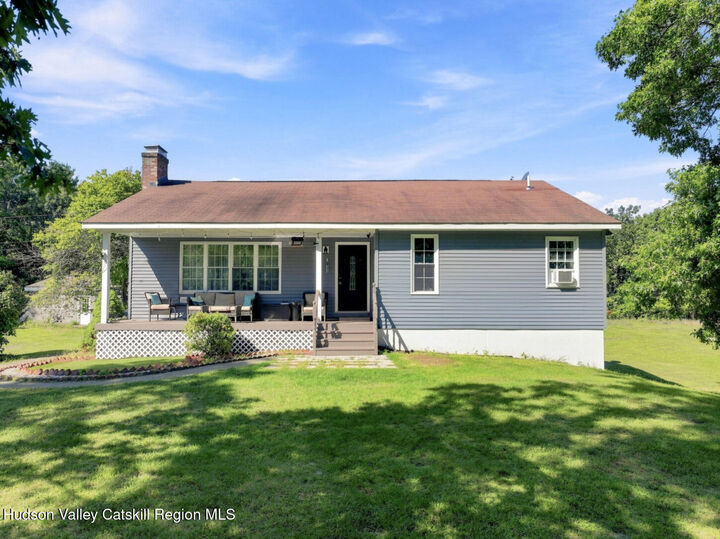 Property Photo:  39 Columbia  NY 12565 