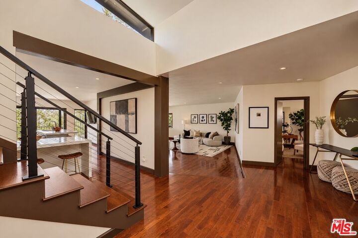 Property Photo: 9234 Kinglet Dr CA 90069