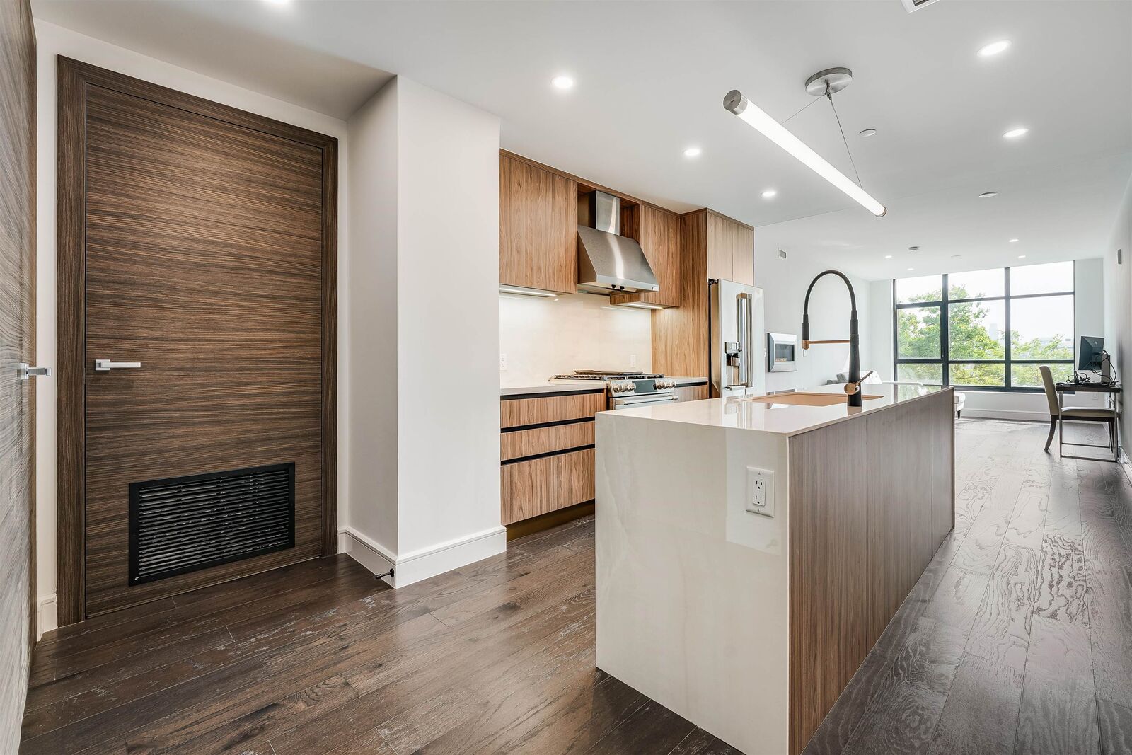 Property Photo: 8701 Churchill Rd 506 NJ 07047