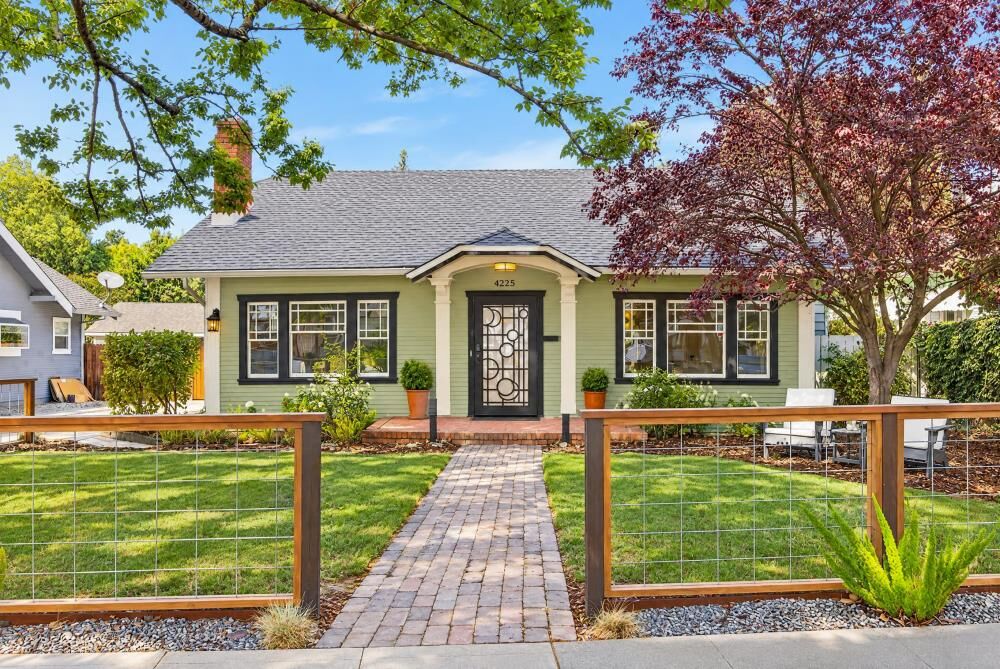 Property Photo: 4225 2nd Avenue CA 95817