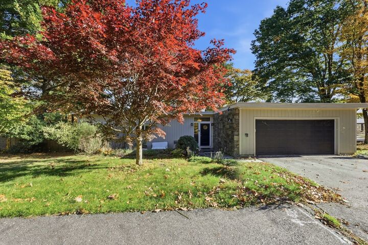 Property Photo:  11 Forest Hill Dr  MA 01609 