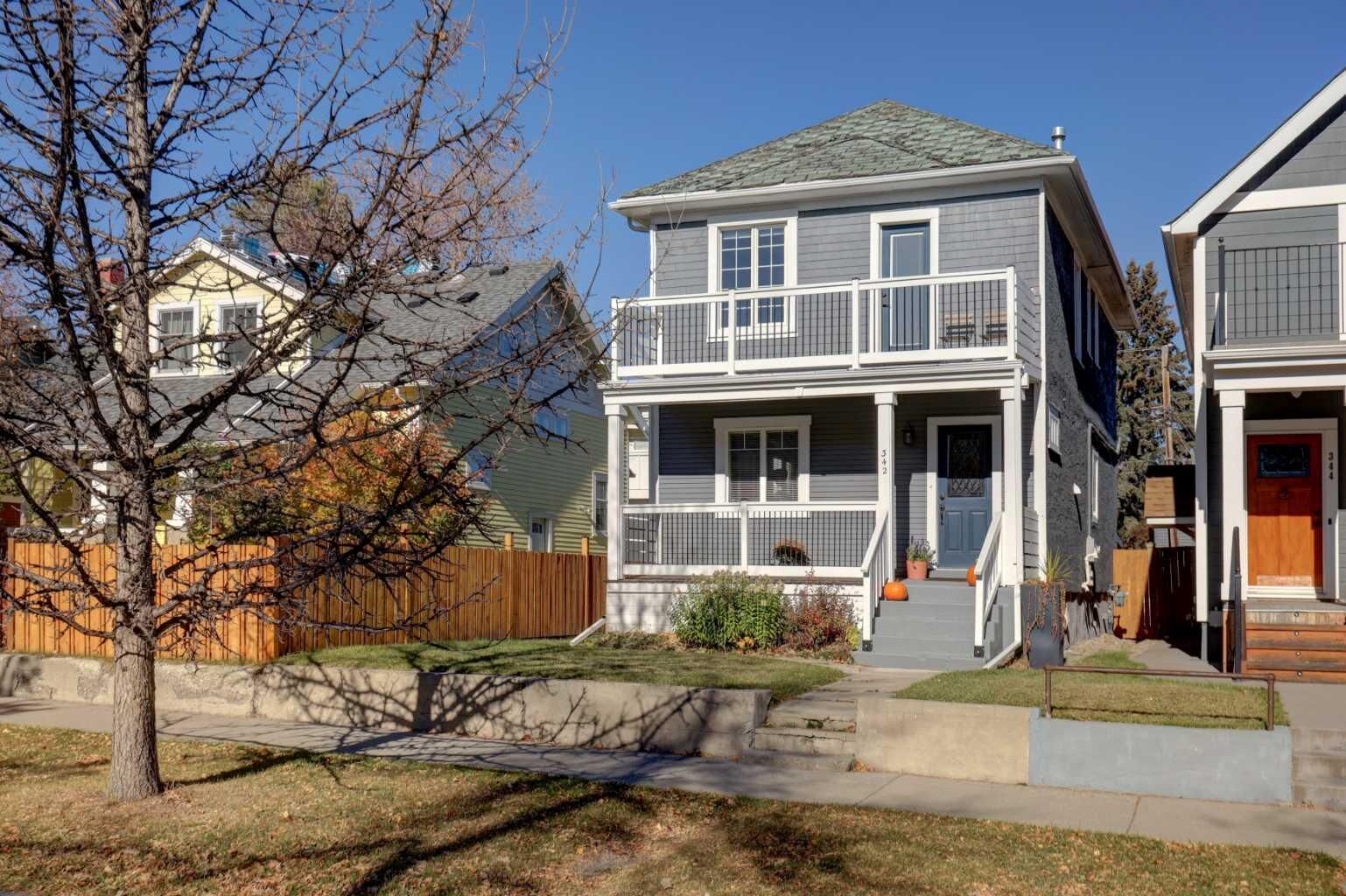 Property Photo:  342 6 Avenue NE  AB T2E 0L9 