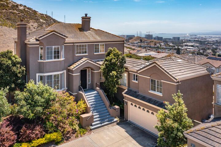 Property Photo: 18 Greenpark Terrace CA 94080