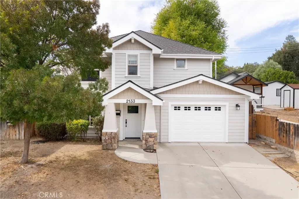 Property Photo:  2133 Oak  CA 93446 
