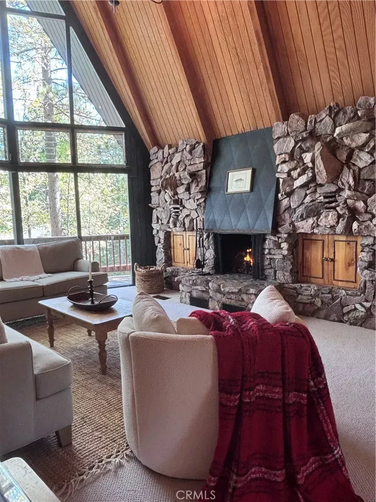 Property Photo:  164 Rocky Point Way  CA 92352 
