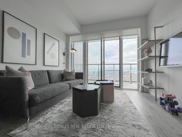Property Photo:  159 Wellesley Street E 2907  ON M4Y 0H5 