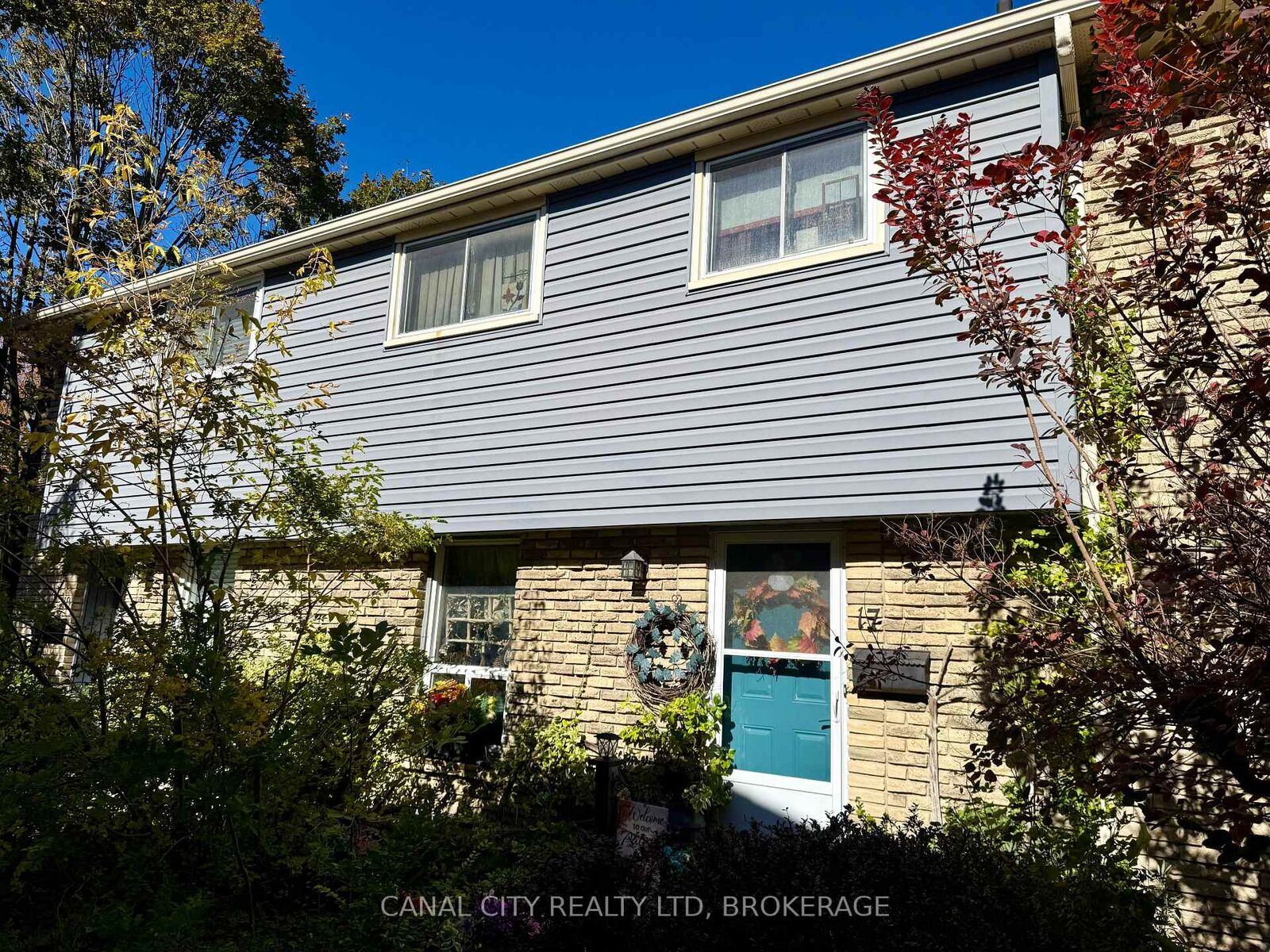Photo de la propriété: 18 Barry Street 17 ON L2R 7J6