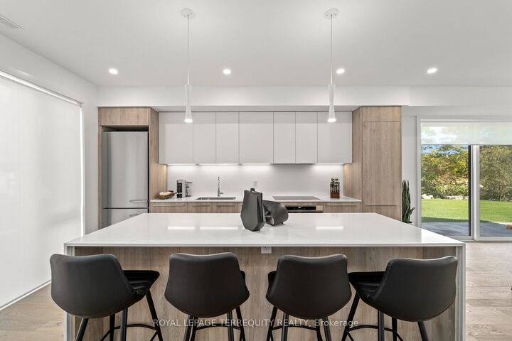 Property Photo:  35 Rockmount Crescent  ON P1P 0A6 