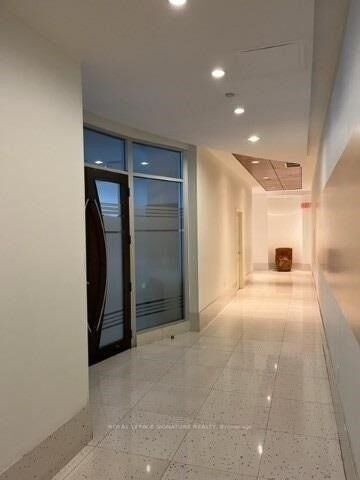 Property Photo:  600 Fleet Street Ph #1016  ON M5V 1B7 