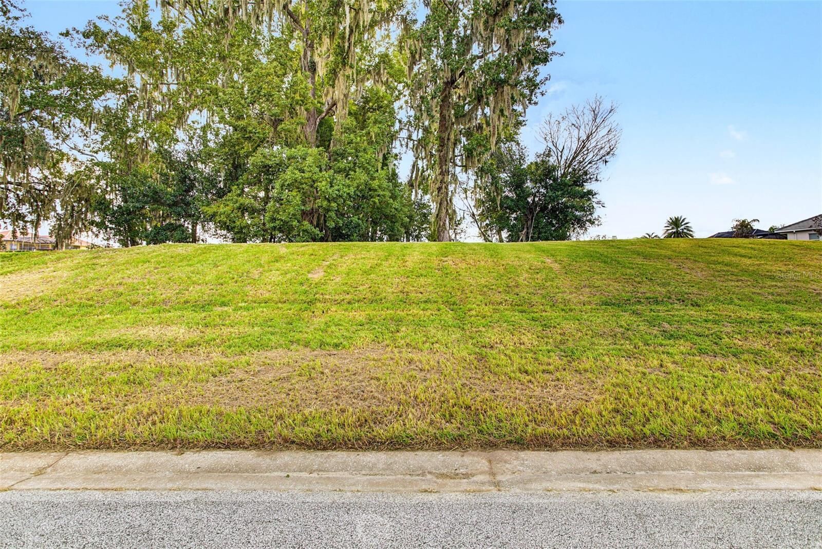 Property Photo:  13620 Carnoustie Cir  FL 33525 