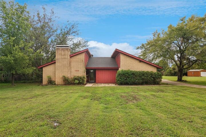 Property Photo: 4500 Woodlawn Road TX 75090