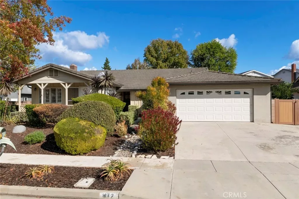 Property Photo:  872 Boxthorn Avenue  CA 91320 