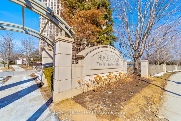 Property Photo:  710 Humberwood Boulevard 811  ON M9W 7J5 