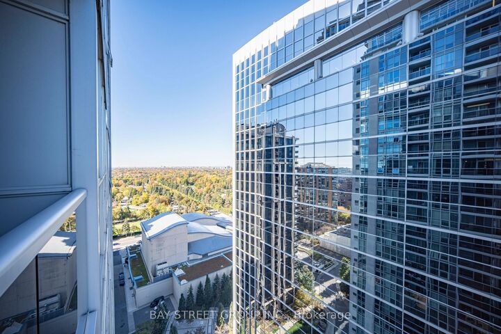 Property Photo: 4978 Yonge Street 2810 ON M2N 5N7