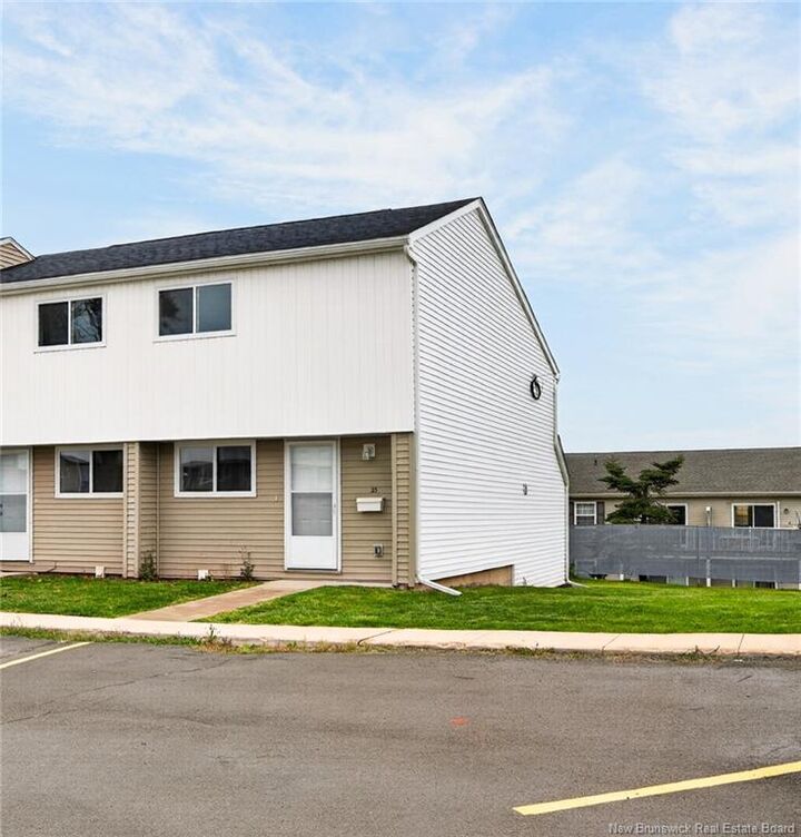 Property Photo: 24 Suffolk Street 25 NB E1B 4K6