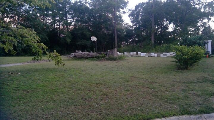 Property Photo:  1208 King Edward Drive  GA 31021 