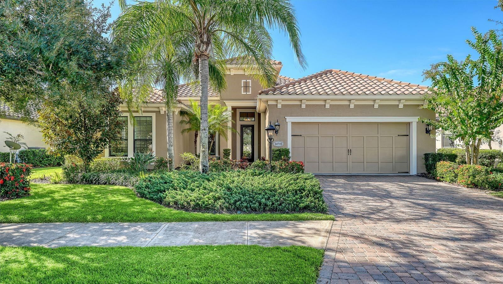 Property Photo:  14718 Leopard Creek Place  FL 34202 