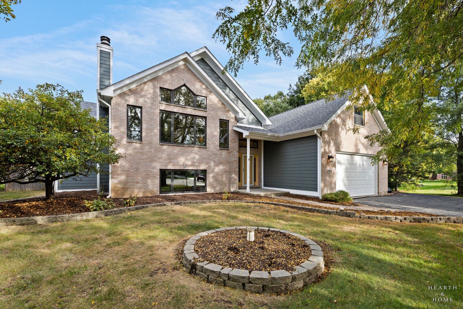 Property Photo:  11610 Brittany Court  IL 60081 