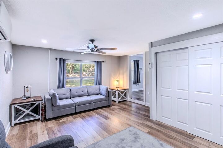 Property Photo:  212 Penn Street  TX 75165 