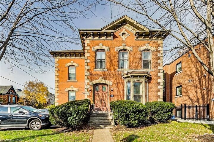 Property Photo:  102 West Avenue 2  ON L8N 2S3 