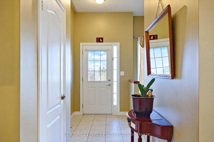 Property Photo: 7 Bridlewood Boulevard ON L1R 3C7
