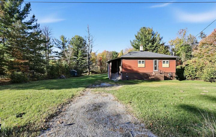 Property Photo:  450 Queensville Side Road W  ON L9N 1A7 