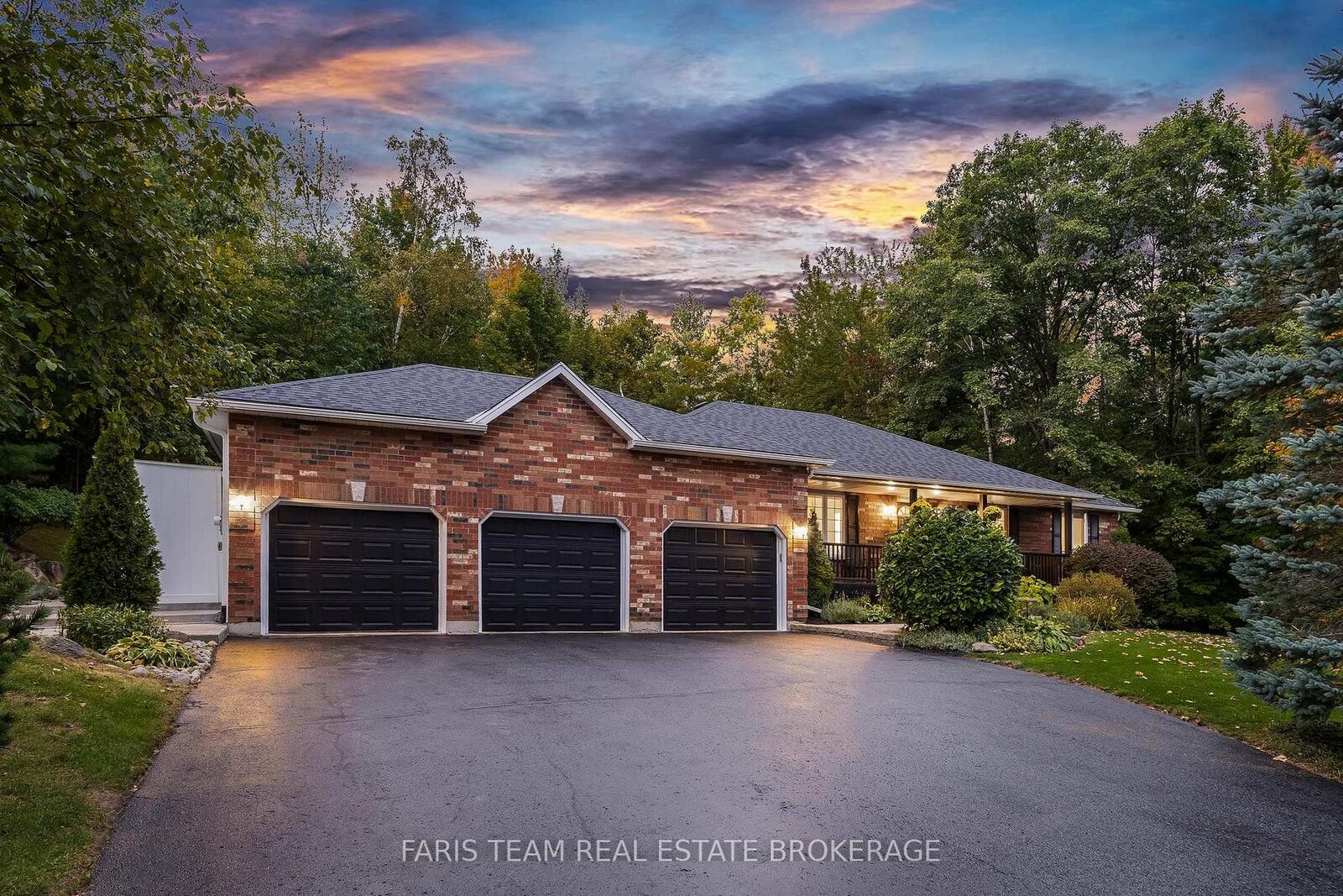 Property Photo:  55 Davenport Drive  ON L0L 1V0 