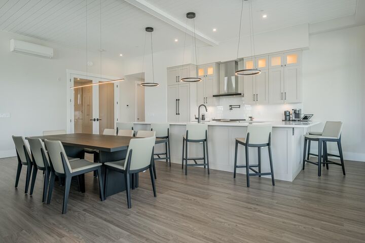Property Photo:  45745 Watson Road 605  BC V2R 6K3 