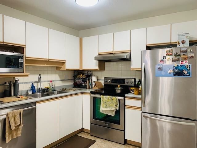 Property Photo:  13918 72 Avenue #316  BC V3W 0T4 
