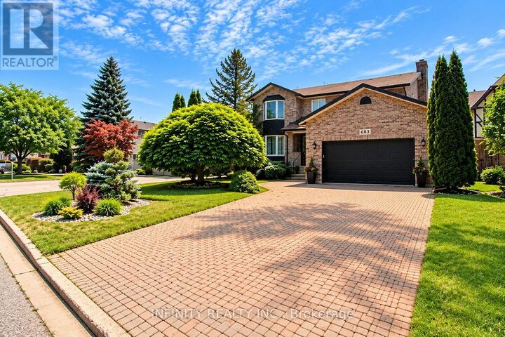Property Photo:  683 Gauthier Drive  ON N8N 3P7 