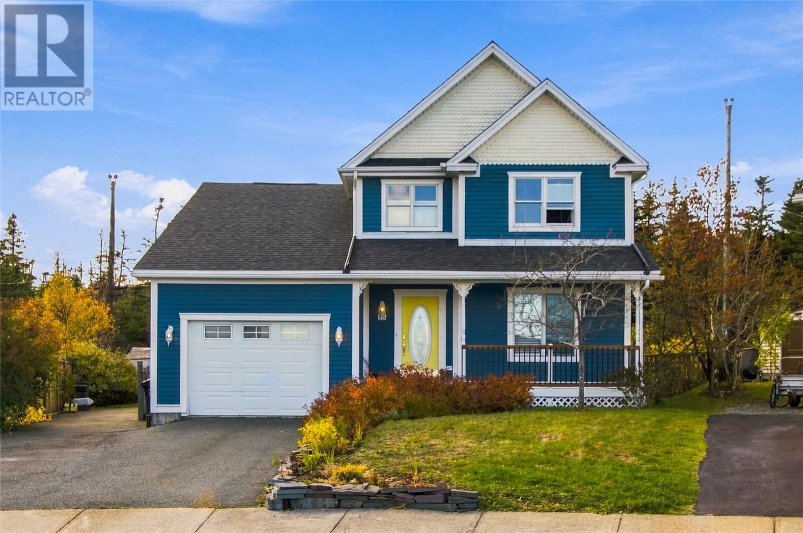 Property Photo: 13 Burdell Place NL A1E 6A4