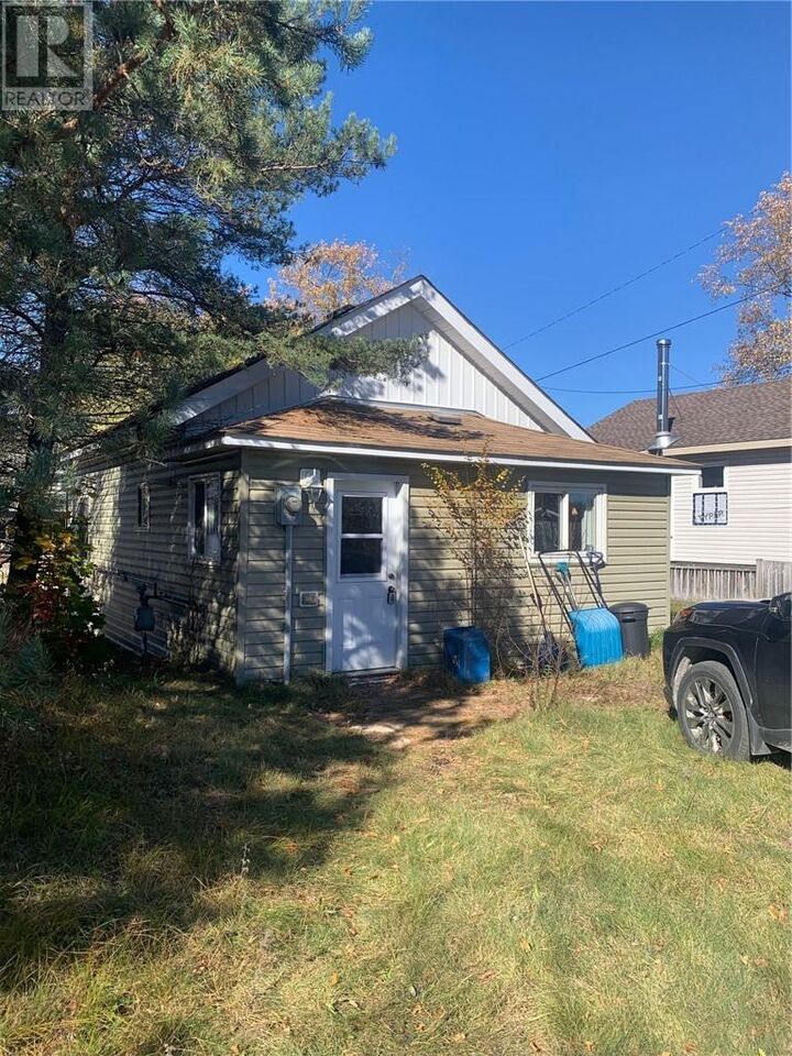 Property Photo:  298 Tudhope  ON P5E 1B2 