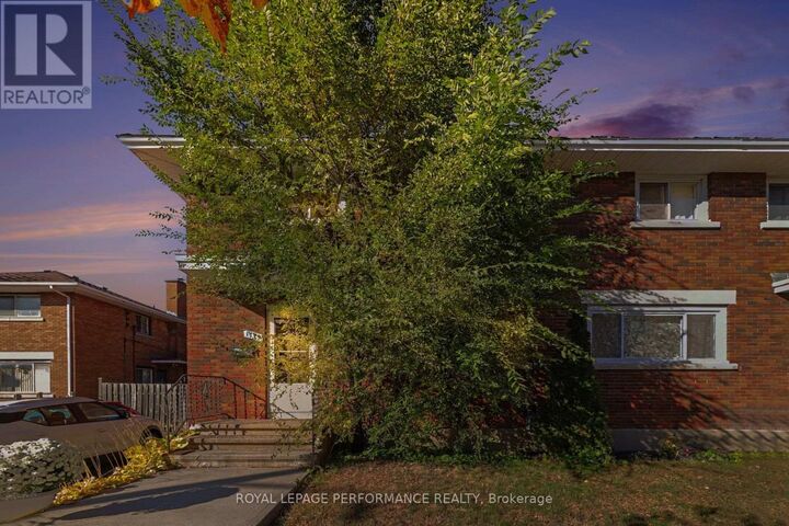 Property Photo: 1779 Kerr Avenue ON K2A 1H9