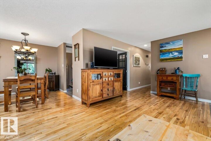 Property Photo:  9212 93 Street  AB T0M 2C0 