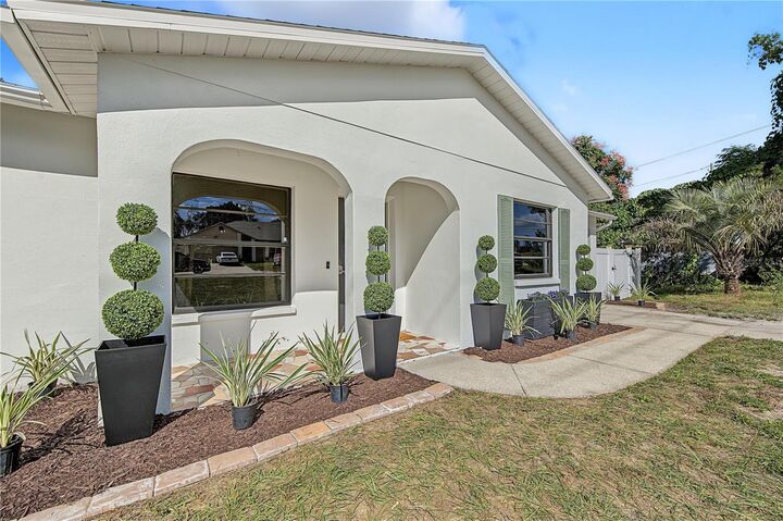Property Photo: 12989 Linden Drive FL 34609