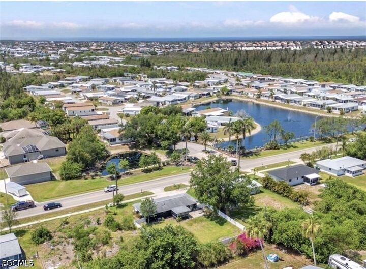 Property Photo: 646 Aqui Esta Drive FL 33950